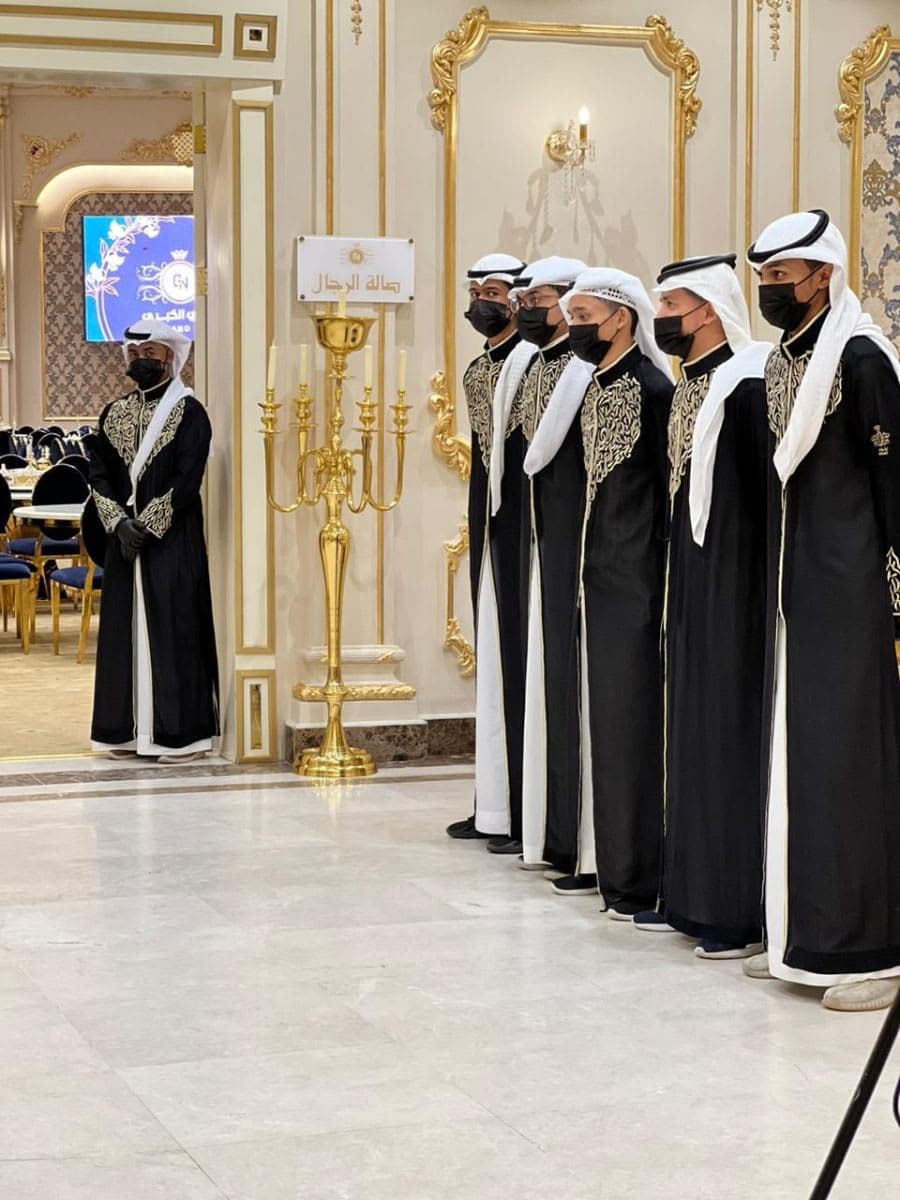 قهوجي في الرياض لخدمة فعاليات الشركات والمؤتمرات